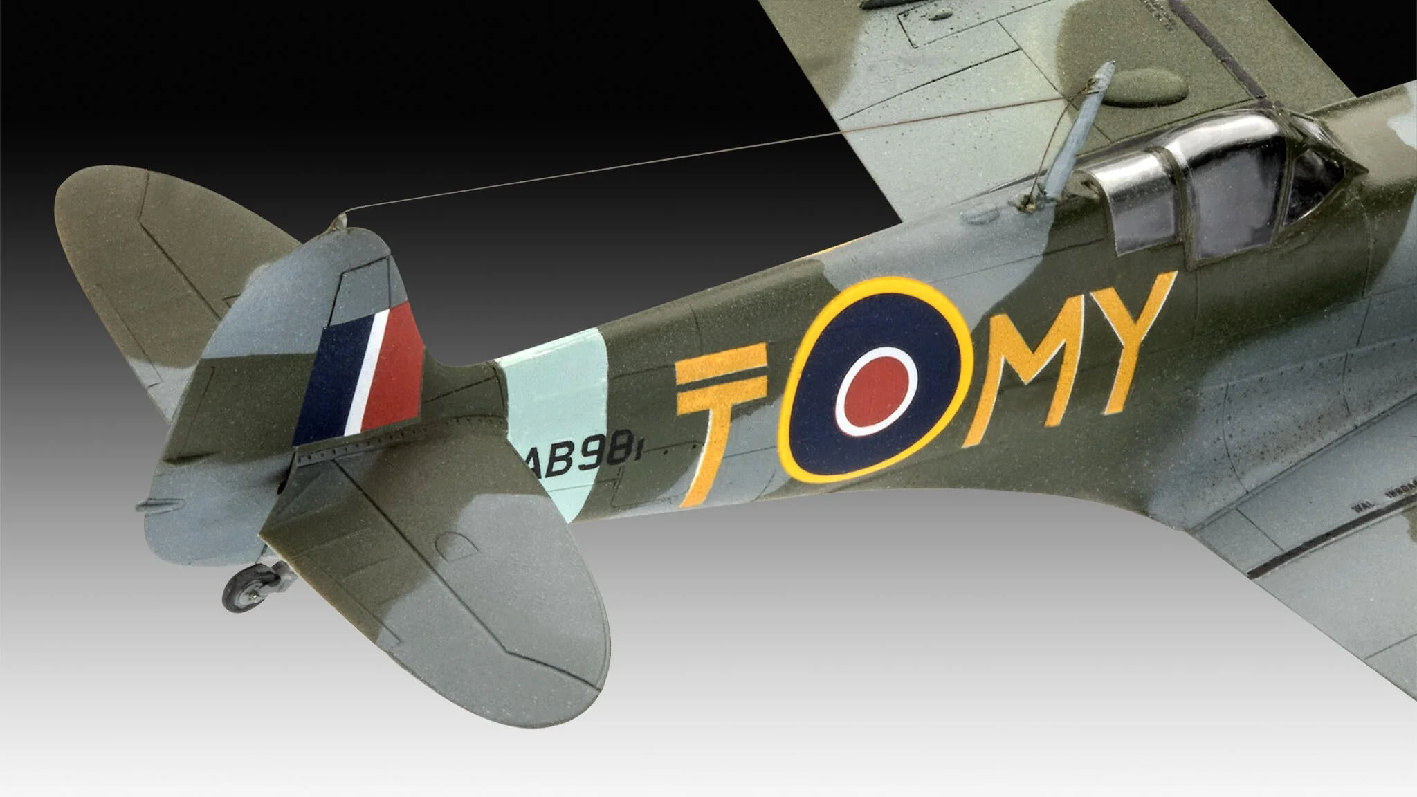 Combat Set Messerschmitt Bf109G-10 & Spitfire Mk.V Model Kit - Image 8