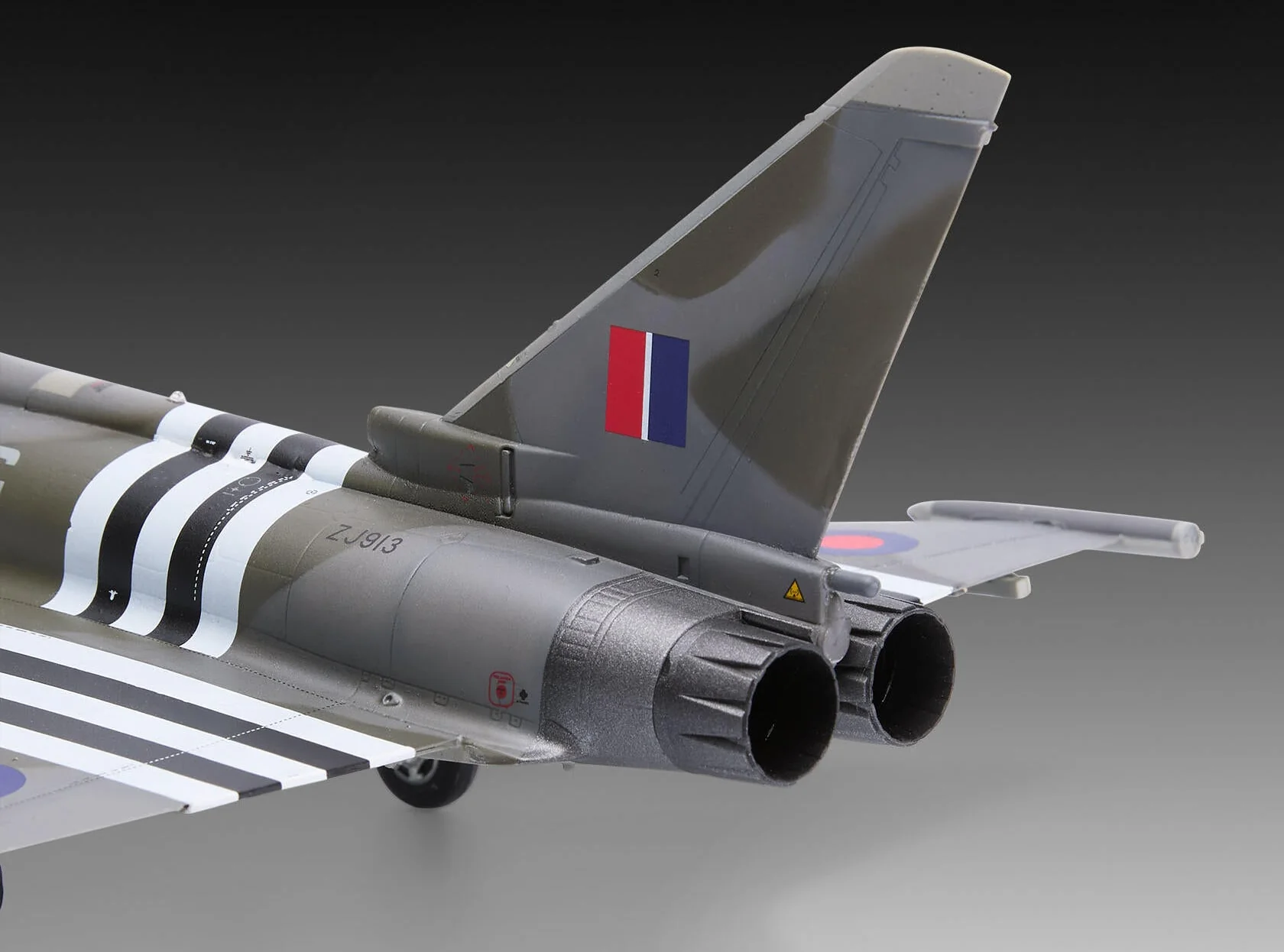 Eurofighter Typhoon FGR.4 Model Kit - Image 4