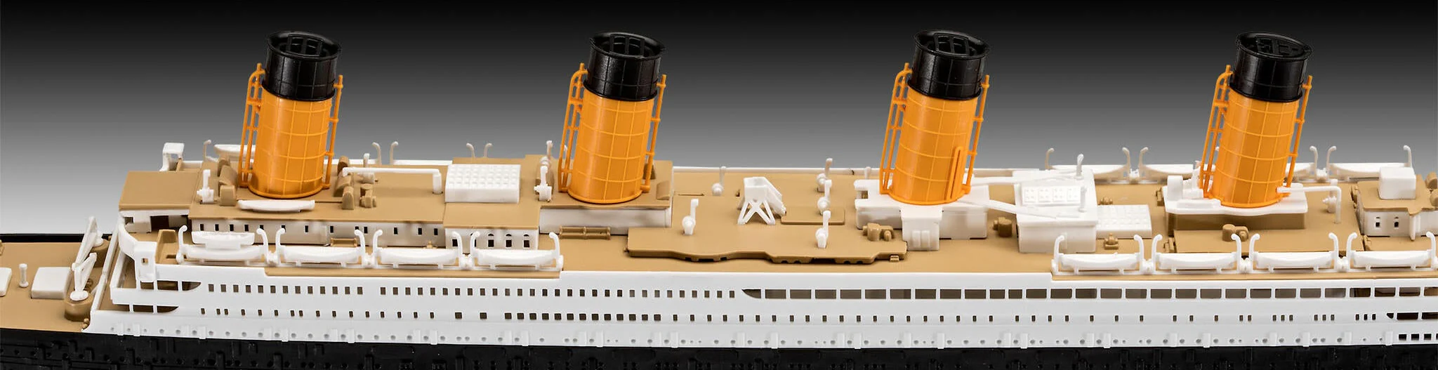 R.M.S. Titanic (Click System) Model Kit - Image 5