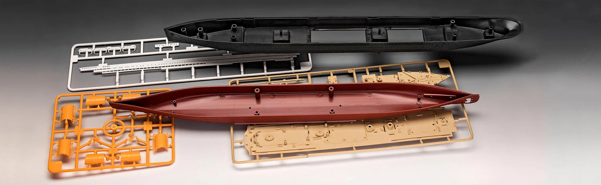 R.M.S. Titanic (Click System) Model Kit - Image 7