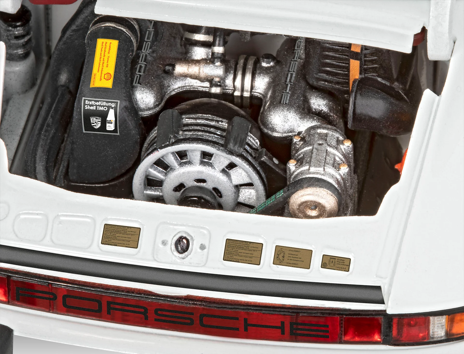 05646 Gift Set Porsche 911 G-Model Cabrio 50th Anniversary Model Kit - Image 5