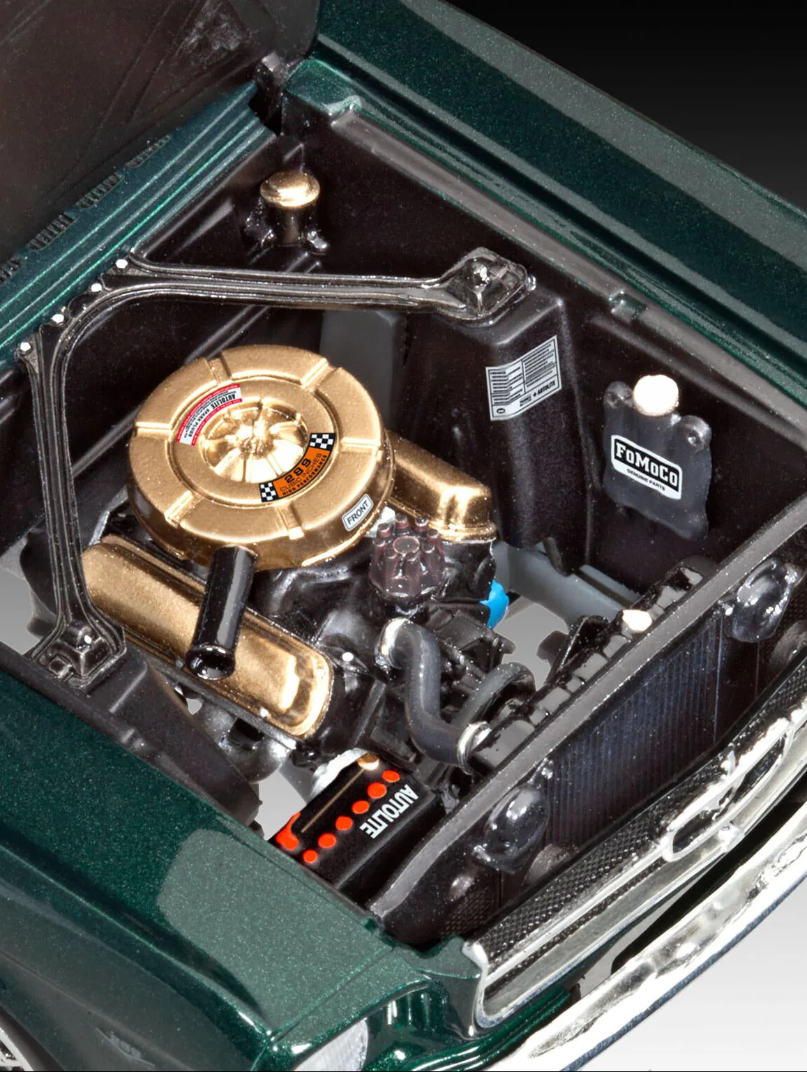 1965 Ford Mustang 2+2 Fastback Model Kit - Image 4