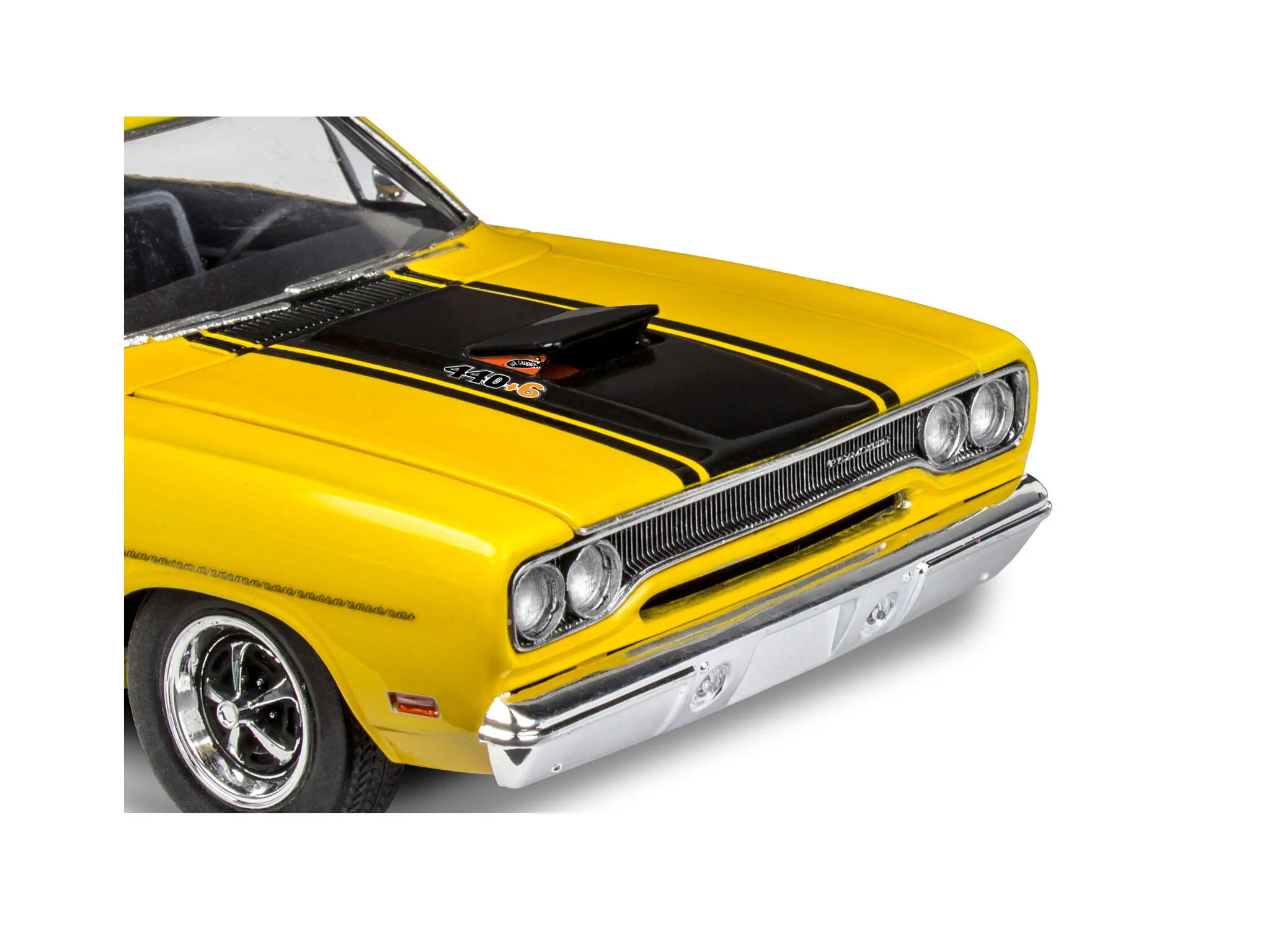 1970 Plymouth Road Runner Model Kit - Image 4
