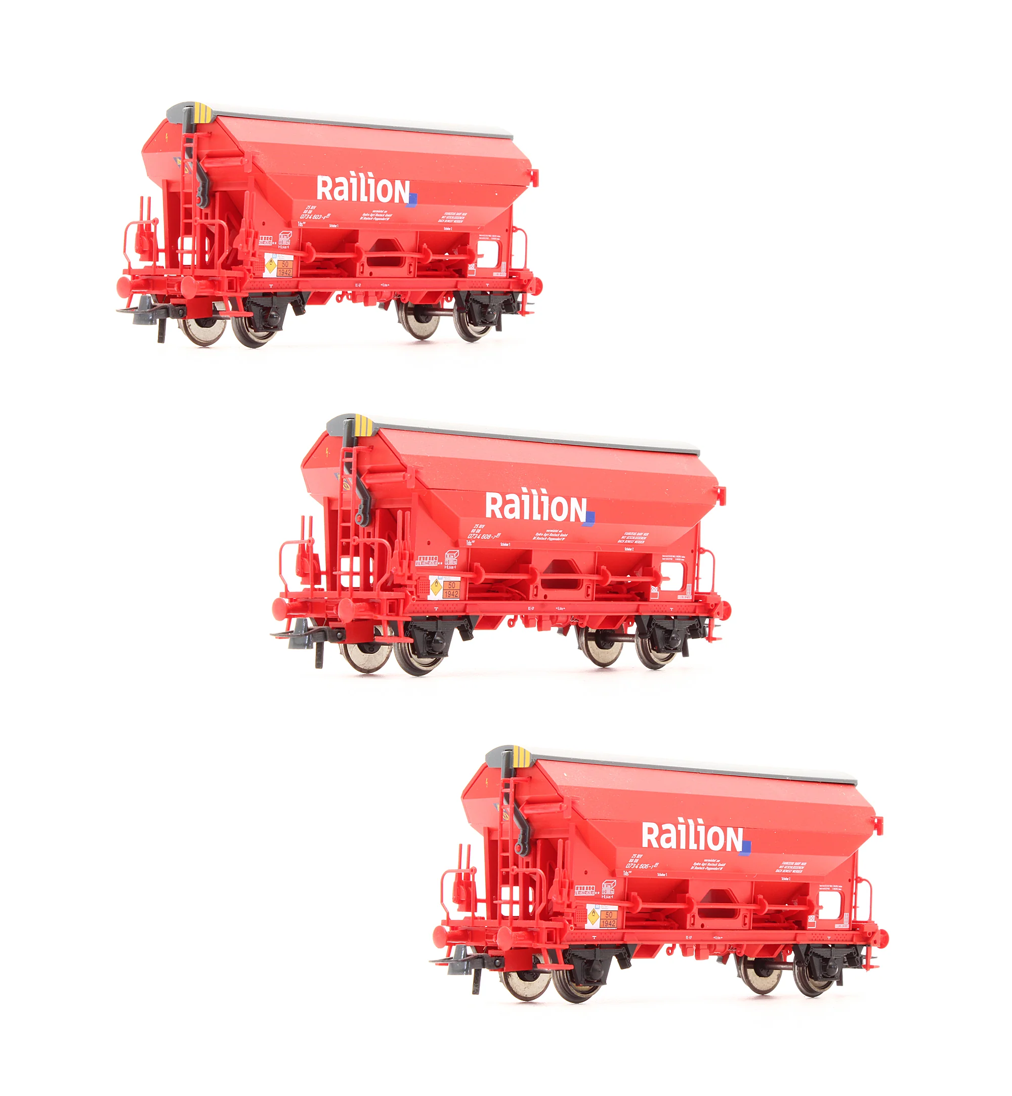 Pre-Owned 45980 Set Of 3 DB-AG Railion Freight Wagons