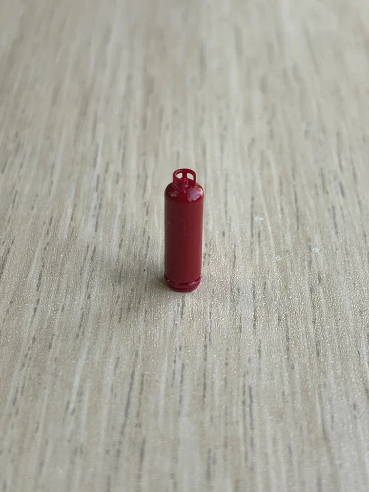 OO Gauge Gas Bottles (Pack of 10) - Unpainted - Image 3