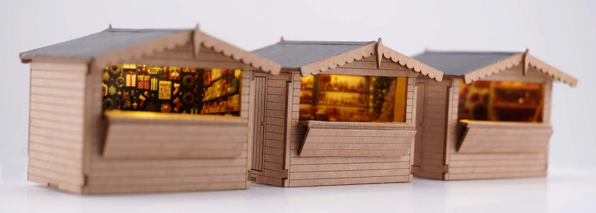 Christmas Market Stall Model Kit - Image 4