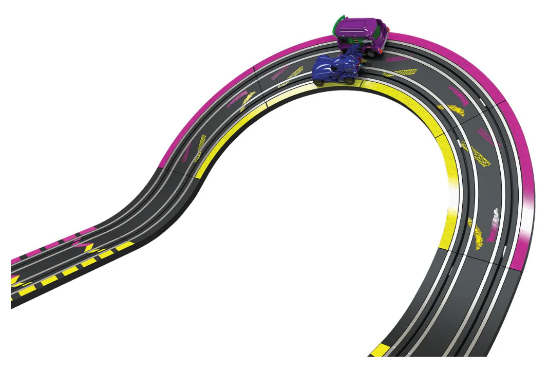 Micro Scalextric Batwheels Bam vs Joker Battery Powered Race Set - Image 7