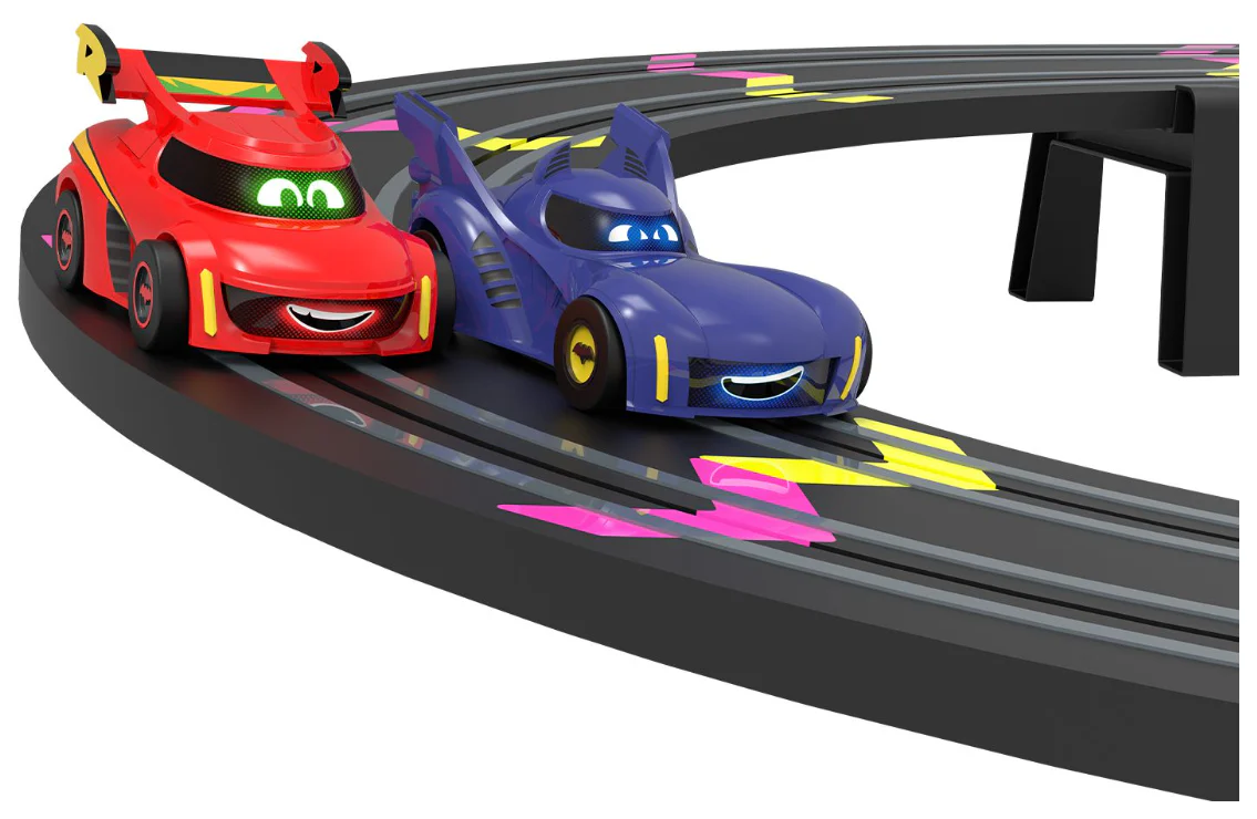 My First Scalextric Batwheels Batman vs Robin Battery Powered Race Set - Image 8