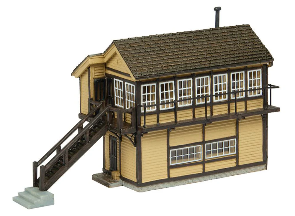 42-0074 Wroxham Signal Box Brown & Cream