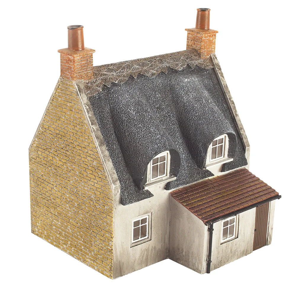 Thatched Cottage - Honey Stone & Red Door - Image 2