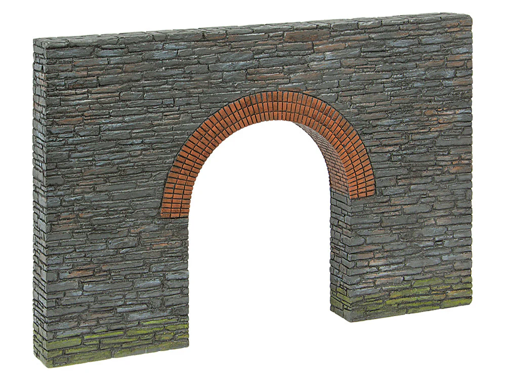 Narrow Gauge (NG7) Tunnel Portal
