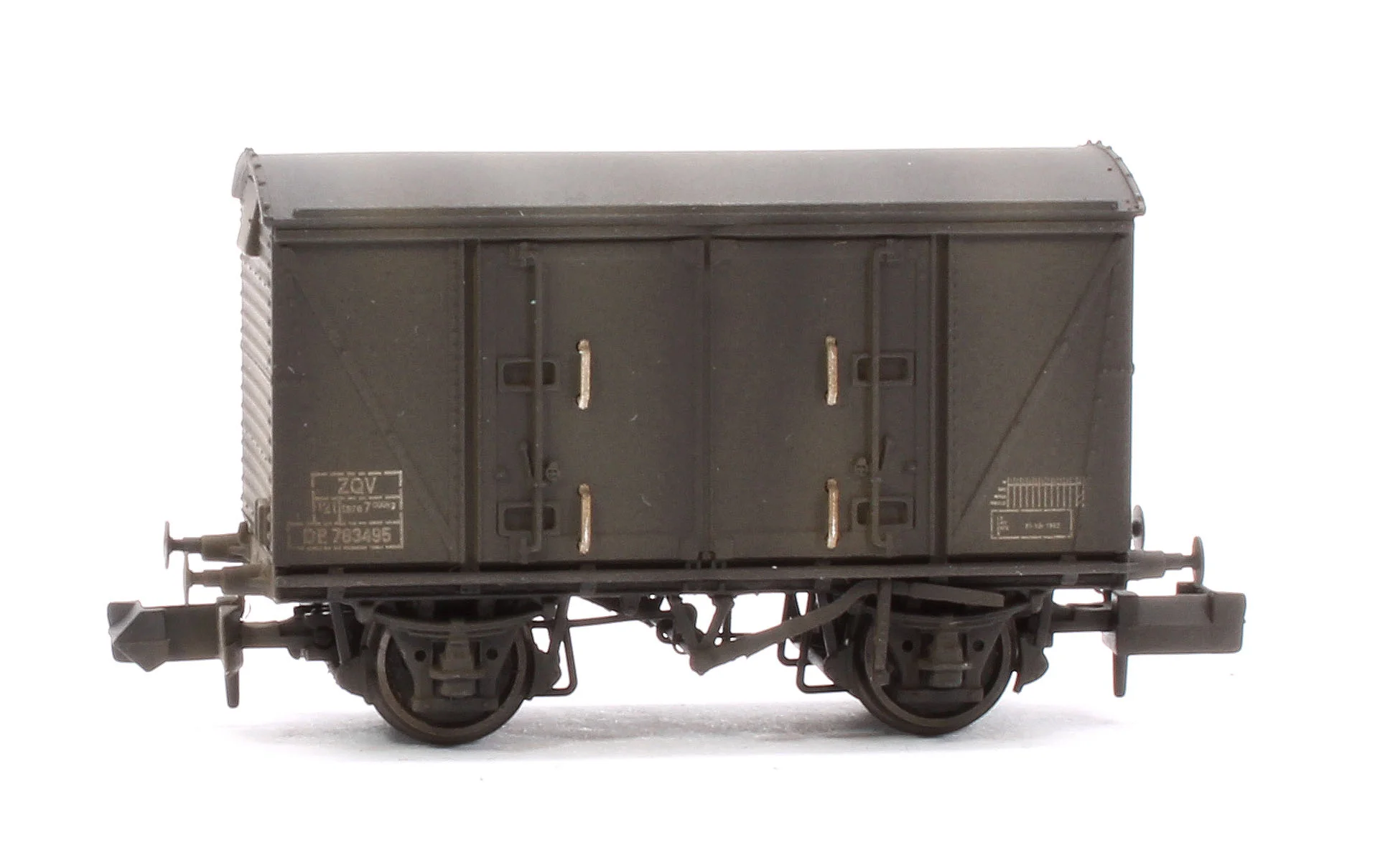 Custom Weathered Set of 3 BR 12T Vanwide Ventilated Vans, BR Departmental Olive Green VQV - Image 8