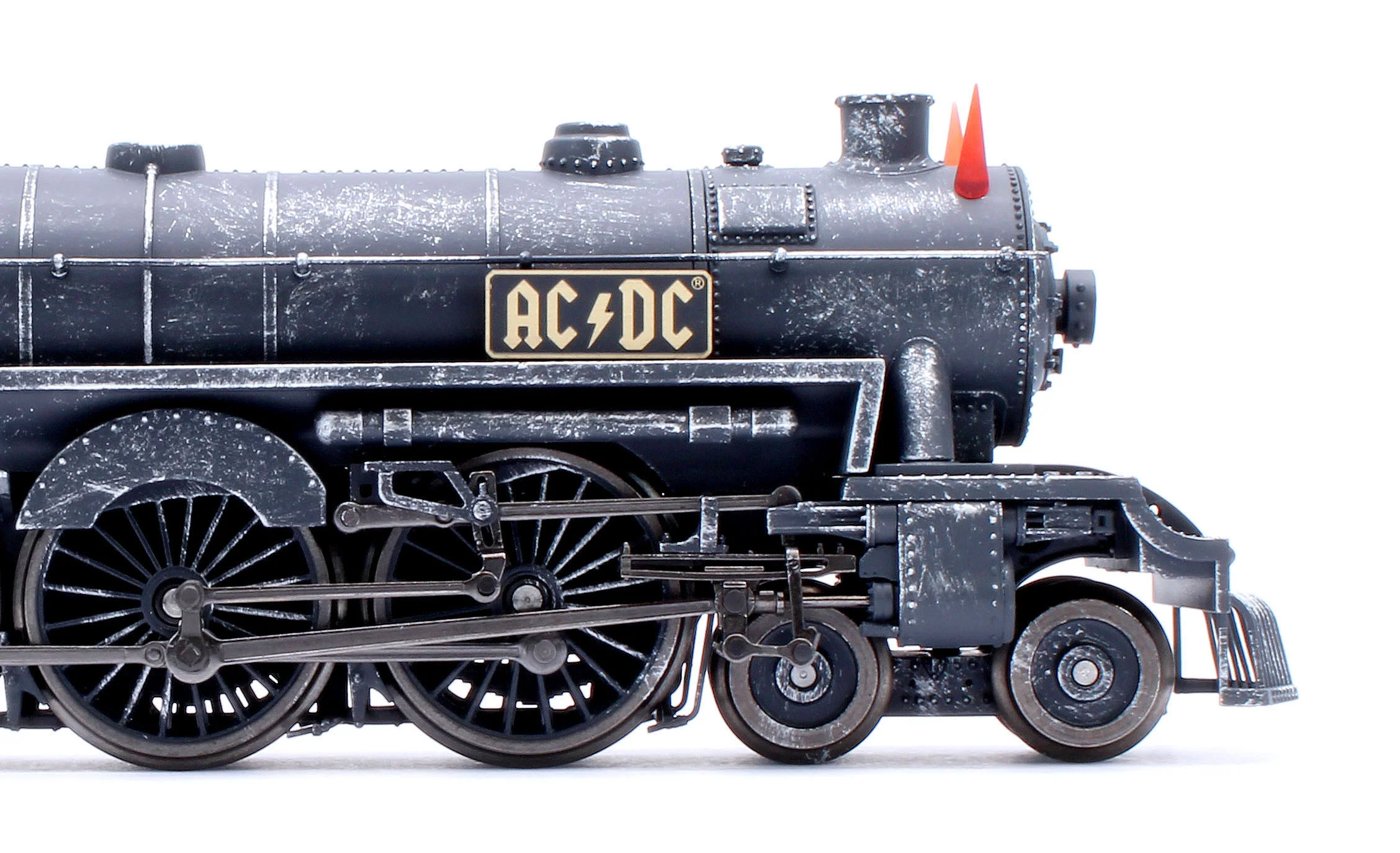 AC/DC Black Ice Steam Locomotive - DCC-Sound - Image 8