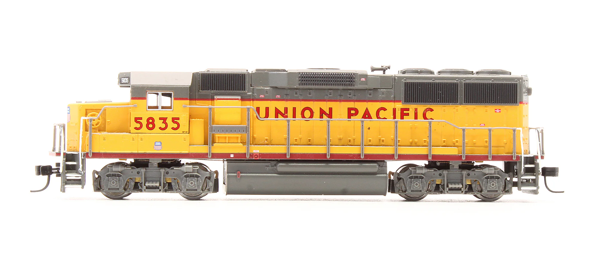 Pre-Owned 7477 GP60 Diesel Locomotive Union Pacific - Road #5835 - Image 4